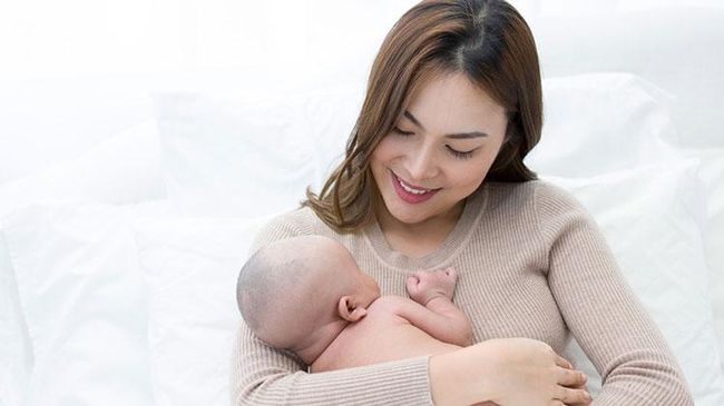 Wajib Tahu! 4 Tips Menyusui untuk Ibu Baru, Praktis & Anti-Bingung
