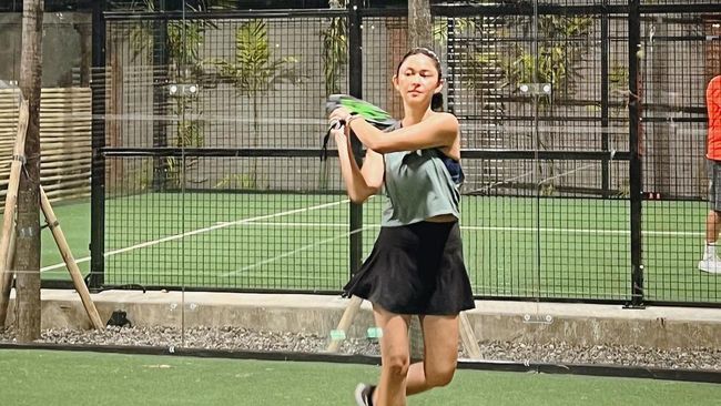 5 Potret Bunda Seleb Main Tenis, Nana Mirdad hingga Nagita Slavina