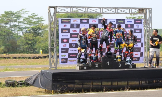 Suguhkan Atmosfer Baru Kejurda Jabar KAC Kitakita Motorsport 2023 Sukses Gelar Road Race Subang