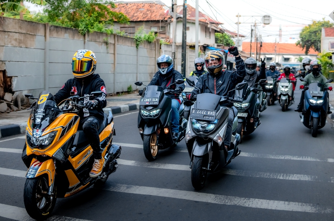 Moto Mobi | Satmori NMAX Diramaikan Para Public Figure Penyuka Skutik