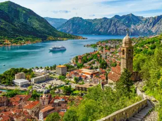 Menjelajahi Keindahan Tersembunyi: Travel di Montenegro