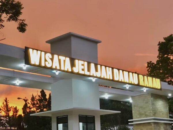 Petualangan Seru di Wisata Jelajah Danau Ranau Lampung Barat